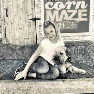 Meet your Posher, Alisa